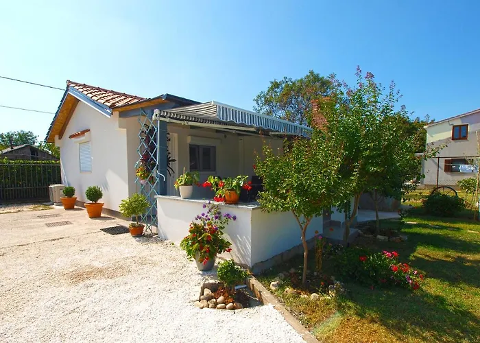 House Ankica 1818